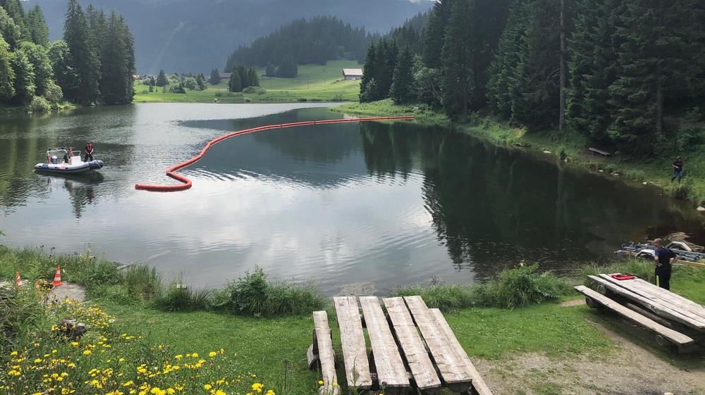 Pollution au lac de Morgins